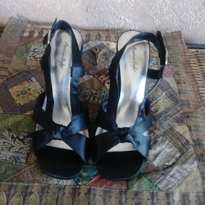 American Eagle dress sandles.